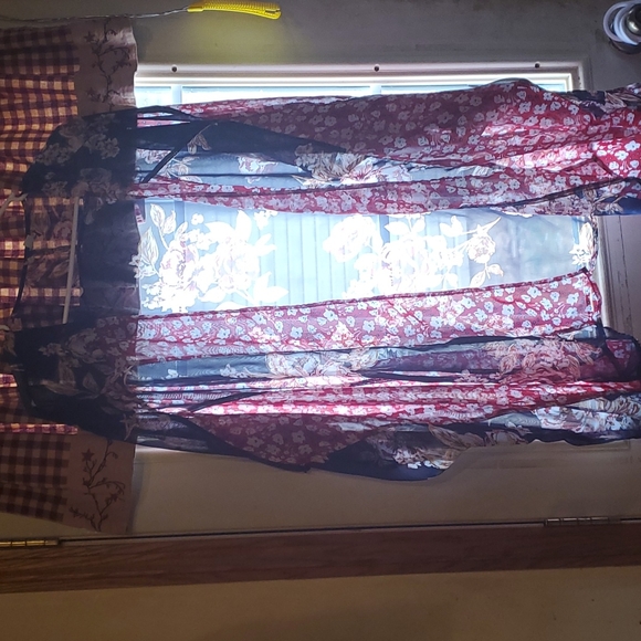 Ladies plus size cardigan - Picture 3 of 5